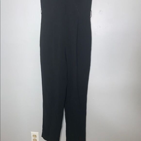 Jigsaw black v neck scallop jumpsuit - Picture 6 of 8